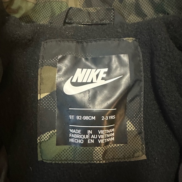 Nike Kids' Green Camo Jacket with Orange Details - Picture 3 of 5